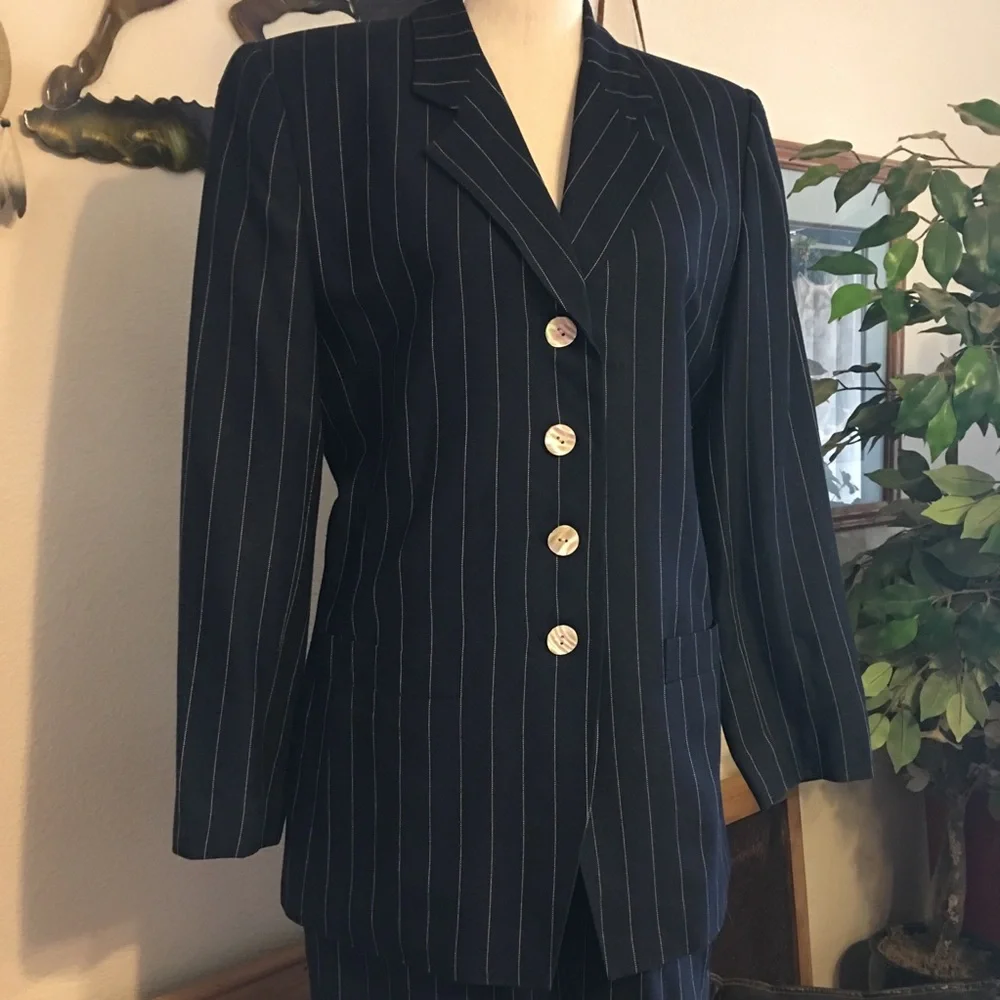 Vintage 90s Le Suit dark navy stripe skirt set 10